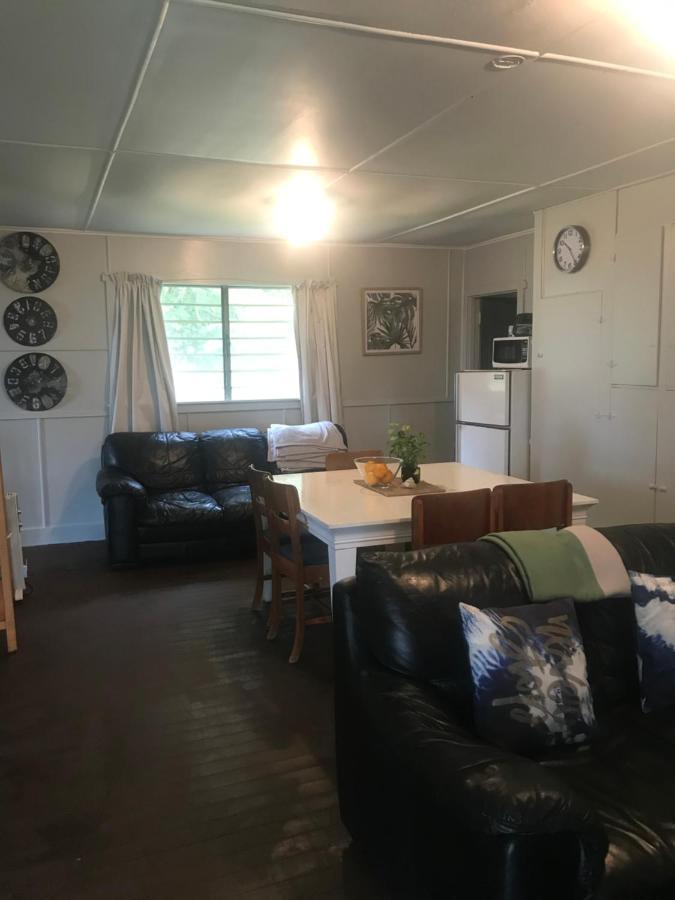红棚小屋酒店 Kotemaori 外观 照片