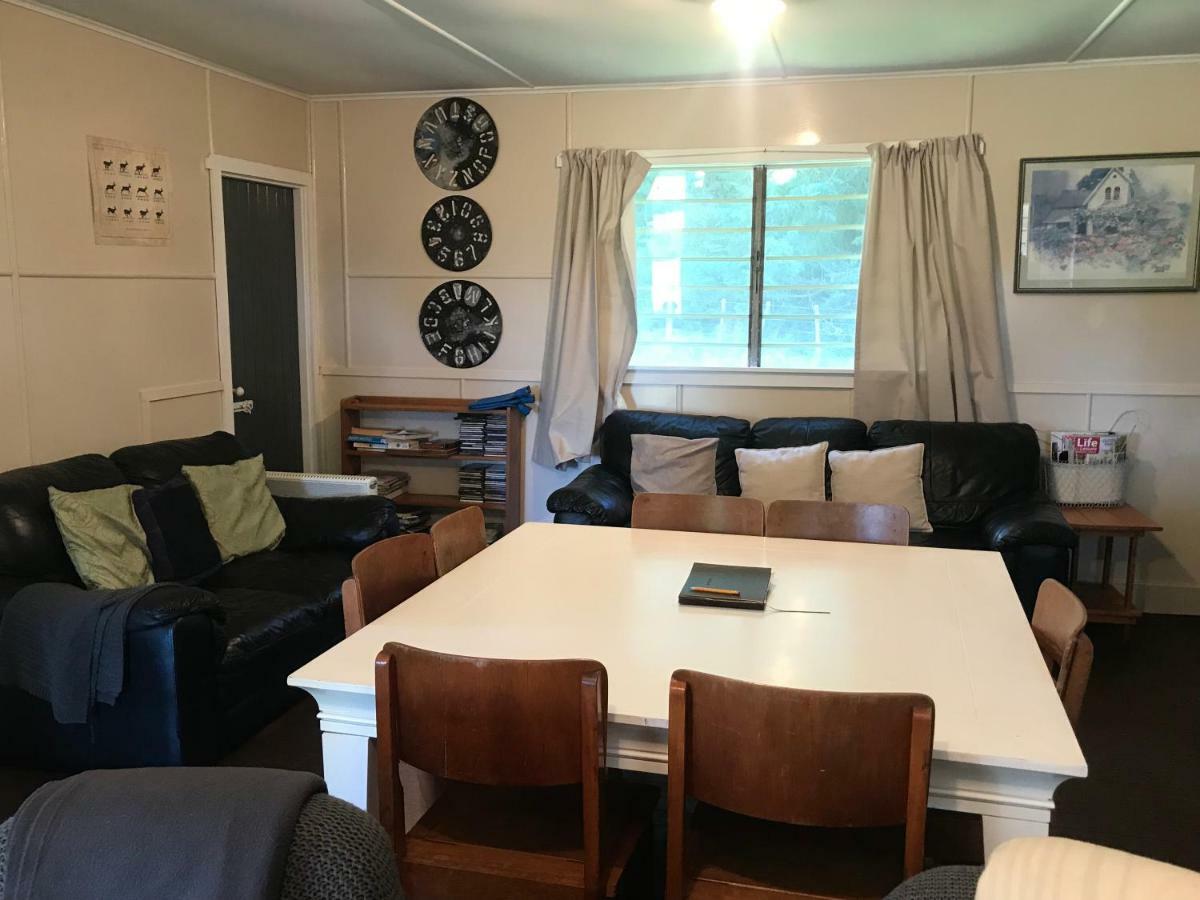 红棚小屋酒店 Kotemaori 外观 照片